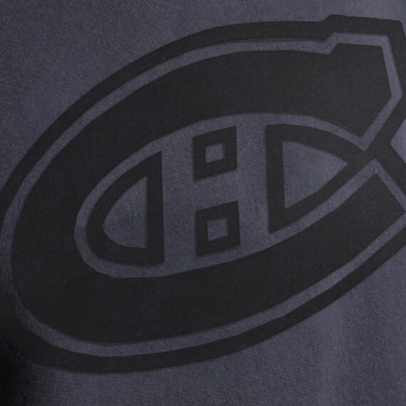 Show your team pride